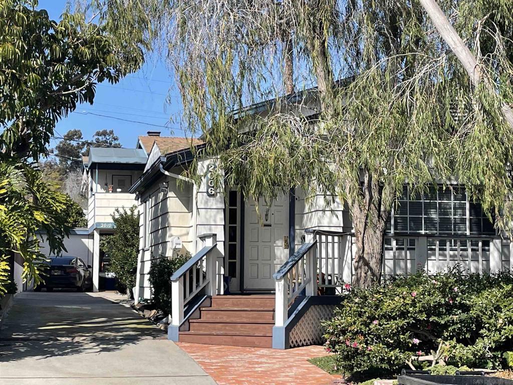 2006 Chalcedony Street, San Diego, CA 92109