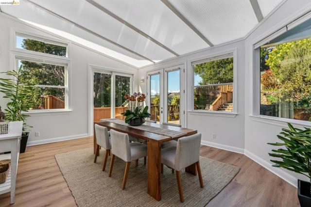 Image 30 of 51 For 5861 Bernhard Ave