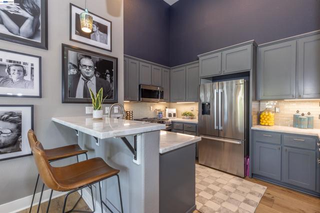 Image 2 of 46 For 228 1st St  