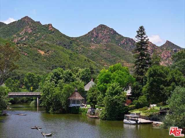 Drew Fenton | 29255 S Lakeshore Drive Agoura Hills CA | MLS: 7242853