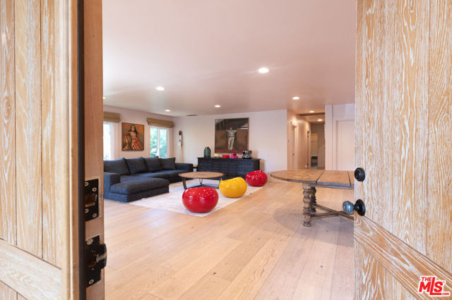 1207 Poinsettia Drive, West Hollywood CA: https://media.crmls.org/mediaz/166b4b33-8f58-4b7c-a3cb-6fdd615d67b4.jpg