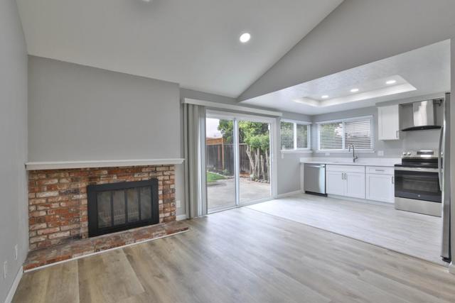 365 San Andreas Drive, Milpitas CA: https://media.crmls.org/mediaz/166b8030-b2bf-49ec-ae53-ce1592dafc5d.jpg