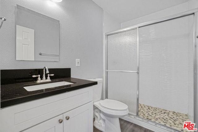 1256 Exposition Boulevard, Los Angeles CA: https://media.crmls.org/mediaz/166d5667-116d-4db3-ad20-9c4750ef232d.jpg