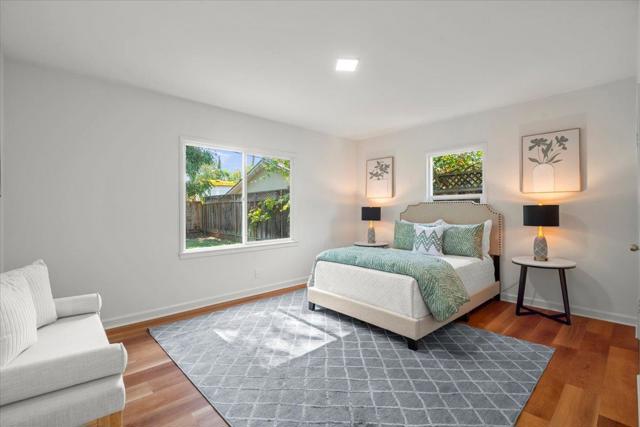 3888 Magnolia Drive, Palo Alto CA: https://media.crmls.org/mediaz/166d6b50-aa81-4ab3-97bb-9647d4c3ce3e.jpg