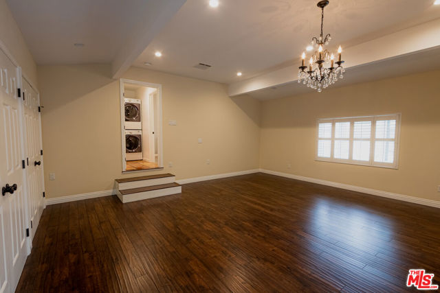 8510 Capistrano Avenue, West Hills CA: https://media.crmls.org/mediaz/166dac0e-6fe7-43d1-b8a2-041a0aab1db9.jpg