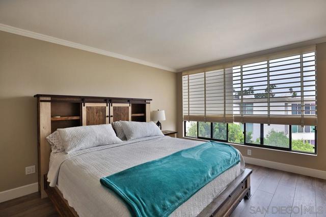 390 San Antonio Ave, San Diego, California 92106, 2 Bedrooms Bedrooms, ,2 BathroomsBathrooms,Condominium,For Sale,San Antonio Ave,240028519SD