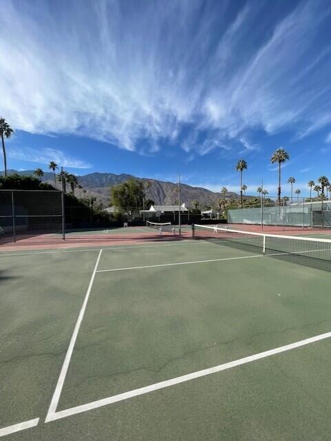 1730 Capri Circle, Palm Springs CA: https://media.crmls.org/mediaz/166ff93f-c6fd-4fb9-b702-a5095a8a0a27.jpg