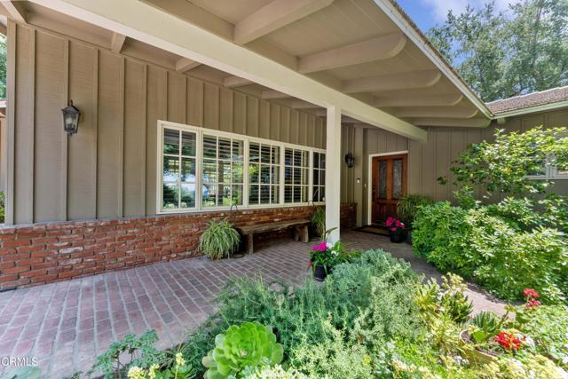 2210 Brambling Lane, Pasadena CA: https://media.crmls.org/mediaz/167081d5-0675-4492-b914-9b9eb34df77c.jpg