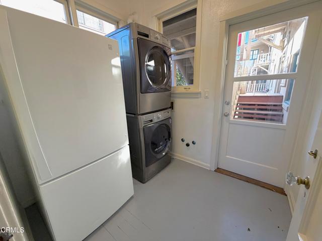 Detail Gallery Image 7 of 22 For 590 S Oakland #590,  Pasadena,  CA 91106 - 3 Beds | 2 Baths