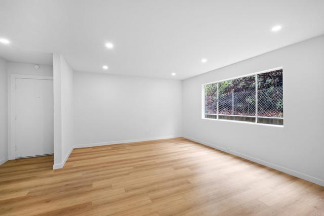 Detail Gallery Image 6 of 24 For 6775 Alvarado Rd #26,  San Diego,  CA 92120 - 2 Beds | 2 Baths