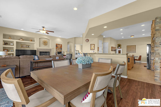 41728 Via Treviso, Palm Desert CA: https://media.crmls.org/mediaz/16748687-7bbf-45c6-966c-f32e3863002f.jpg