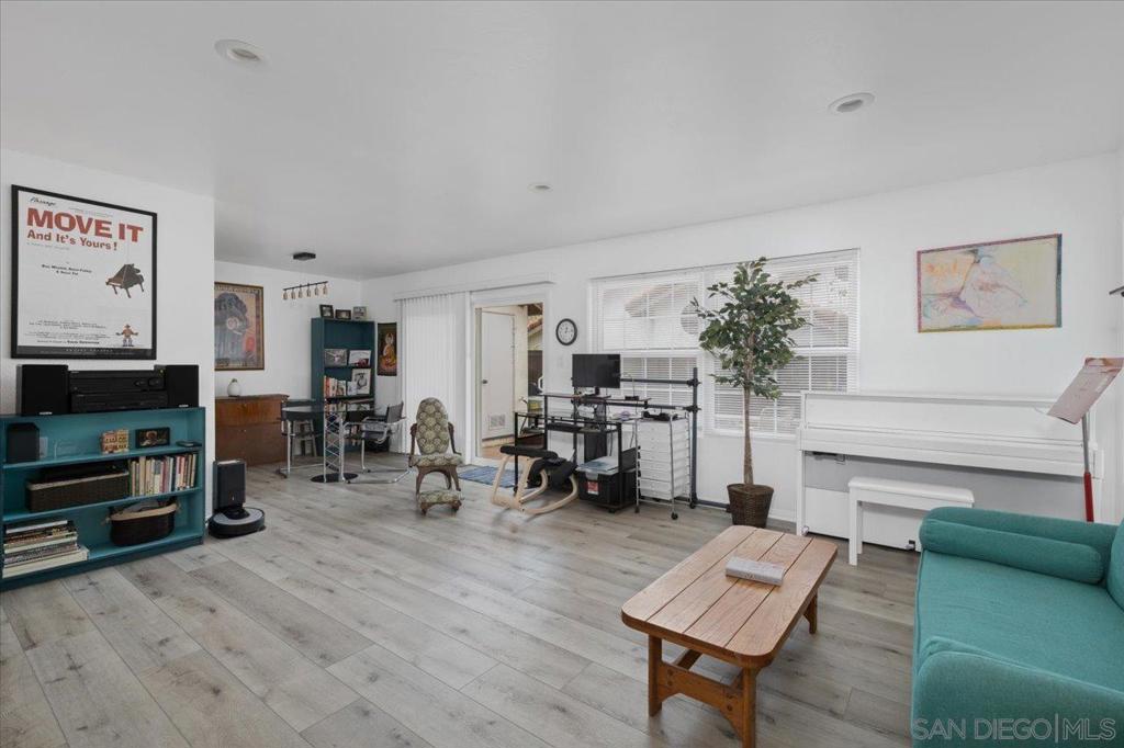 1651 Juniper St - photo 2