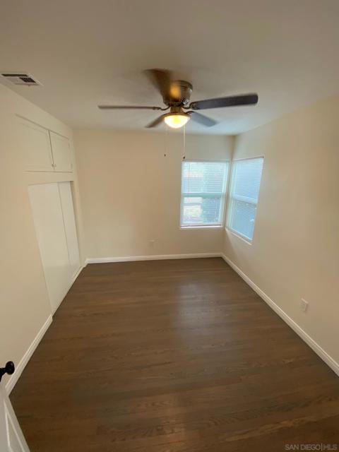 Image 30 of 59 For 8975 Lamar St