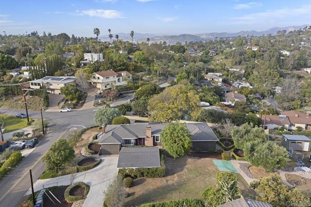 Detail Gallery Image 8 of 73 For 10945 Puebla Dr, La Mesa,  CA 91941 - 3 Beds | 2/1 Baths