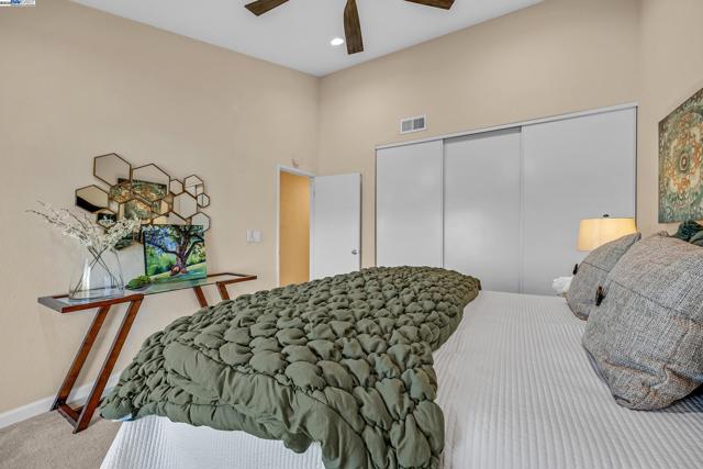 254 Eastridge Dr, San Ramon CA: https://media.crmls.org/mediaz/16780f70-467c-42c5-b5b5-8d6a3fecc5b1.jpg