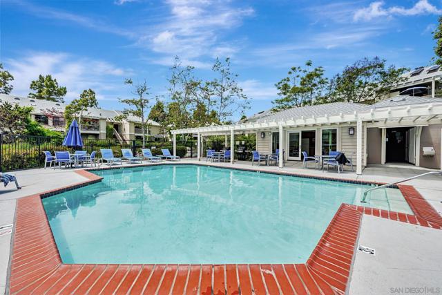 12213 Carmel Vista Rd, San Diego CA: https://media.crmls.org/mediaz/167827d2-05b7-42ba-a9b4-86ed9a56a67c.jpg