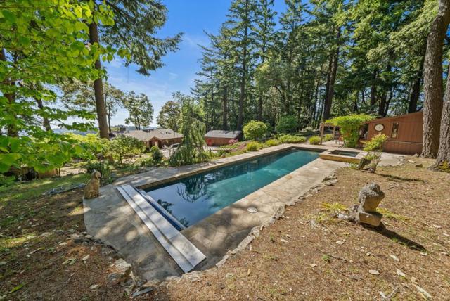 170 Fox Run, Los Gatos CA: https://media.crmls.org/mediaz/167c758d-8d06-4cb0-8eac-7e9ef69d48e2.jpg