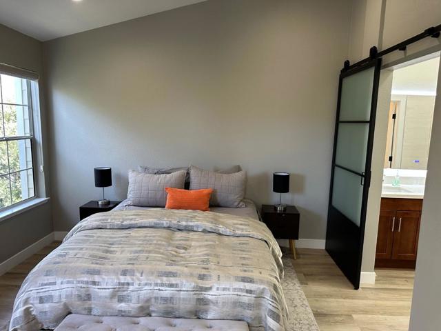 1 Passage Lane, Redwood City CA: https://media.crmls.org/mediaz/167e197d-9278-40a5-8329-f6c870933863.jpg