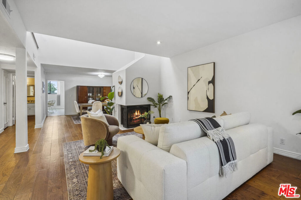 17150 Burbank Boulevard #34