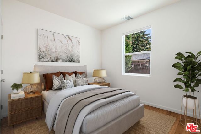 7050 Independence Avenue, Canoga Park CA: https://media.crmls.org/mediaz/167f06da-1aad-42fc-ad97-a2ae9295f5f4.jpg