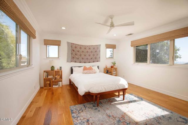 Detail Gallery Image 43 of 58 For 1336 Sugar Loaf Dr, La Canada Flintridge,  CA 91011 - 5 Beds | 4/1 Baths