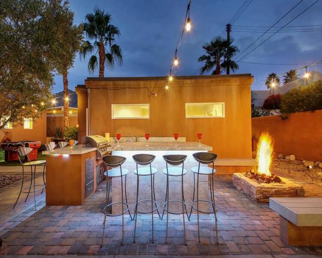 52883 Eisenhower Drive, La Quinta CA: https://media.crmls.org/mediaz/16807104-84e3-4d4b-b864-ad4b7c705f6e.jpg