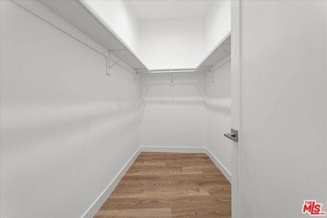 7901 Winsford Avenue, Los Angeles CA: https://media.crmls.org/mediaz/16809888-4246-4ce5-bebc-116c4733973a.jpg