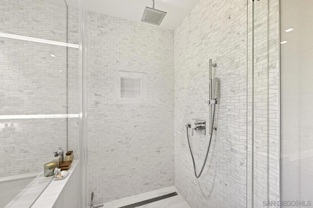 MLS #250040924SD image #39