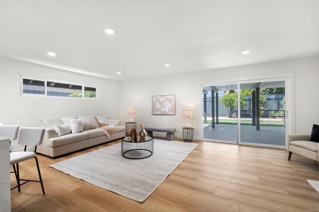 Image 12 of 32 For 7070 Glenflora Avenue