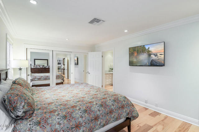 90 Sherwood Drive, Westlake Village CA: https://media.crmls.org/mediaz/16843d51-d10f-4d1e-90c5-0228eaee0f54.jpg