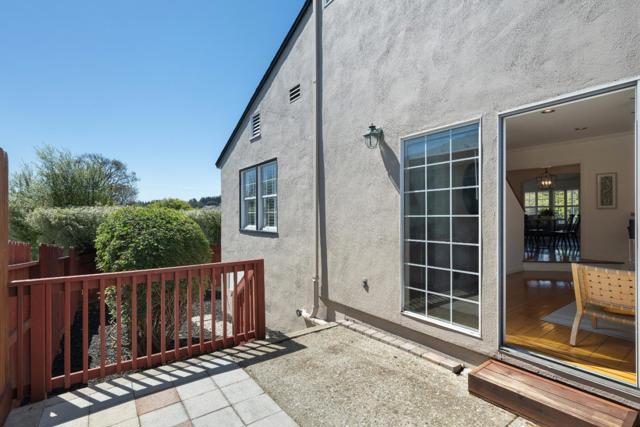 403 Santa Florita Avenue, Millbrae CA: https://media.crmls.org/mediaz/16858cac-f615-45f1-a525-667628a5626b.jpg
