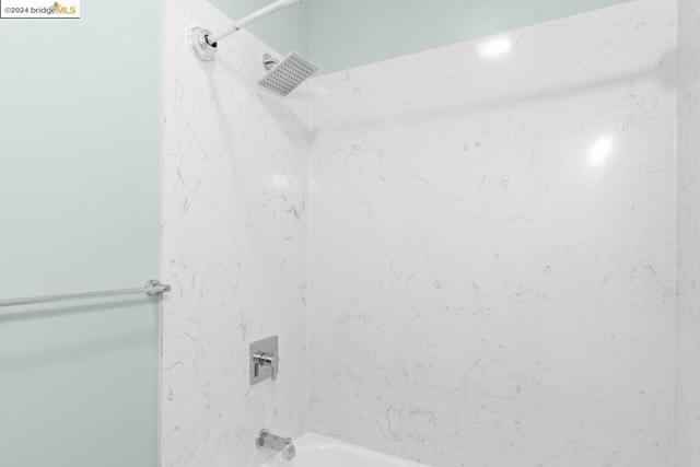 Image 16 of 28 For 680 14th St  