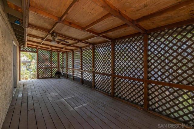 753 La Presa Ave, Spring Valley CA: https://media.crmls.org/mediaz/16869acb-a8dd-49ad-969a-4902c535d1ac.jpg