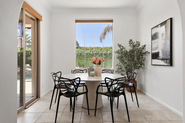 Image 14 of 38 For 81961 Contento Street