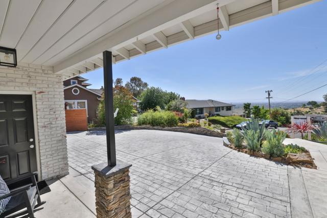 950 Macduff Court, San Jose CA: https://media.crmls.org/mediaz/1687714b-767a-4086-a48a-c6f812be2f14.jpg