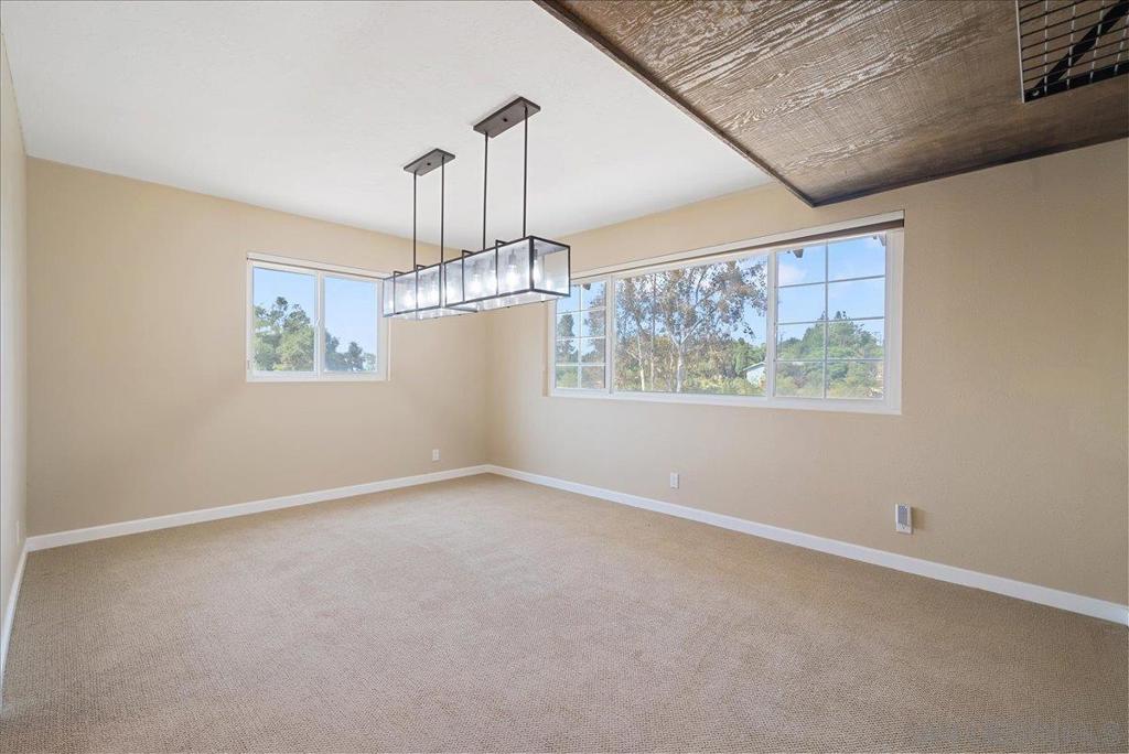 MLS #250040363SD image #10