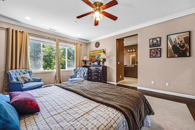 6232 Murdock Way, San Ramon CA: https://media.crmls.org/mediaz/1688d7ad-215e-4c84-97f7-583635095971.jpg