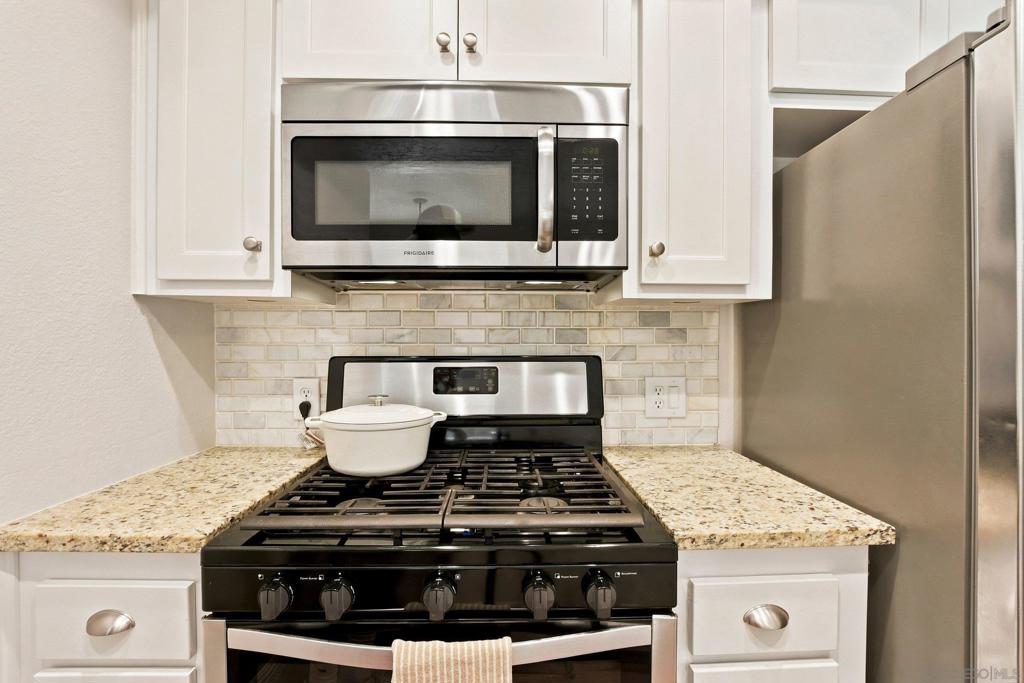 2608 Broadway - photo 17