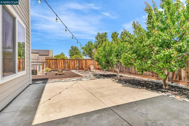 1731 Palmer Dr, Concord CA: https://media.crmls.org/mediaz/168ac3af-3016-4fd3-b7ba-a28512eae25e.jpg