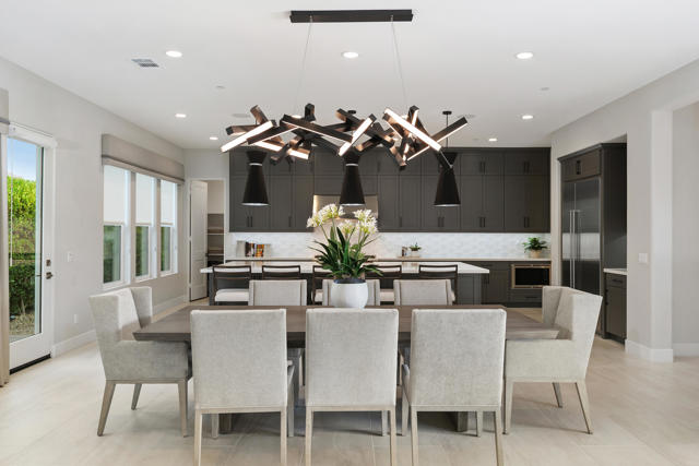 75144 Citadel Place, Indian Wells CA: https://media.crmls.org/mediaz/168b0f56-c03d-4e05-996c-b3d9eda3171f.jpg