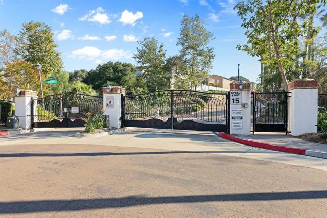 Detail Gallery Image 2 of 41 For 3345 Paseo De Fuentes, National City,  CA 91950 - 3 Beds | 2 Baths