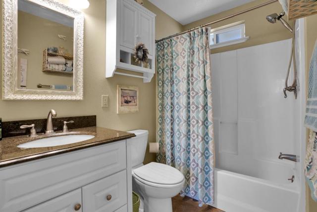 3225 Hillman Lane, Royal Oaks CA: https://media.crmls.org/mediaz/168bef82-3fca-4824-8e57-3572f4904c75.jpg