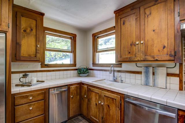 5090 La Honda Road,  CA: https://media.crmls.org/mediaz/168c4907-c61f-4b2c-834d-9fb3e454762a.jpg
