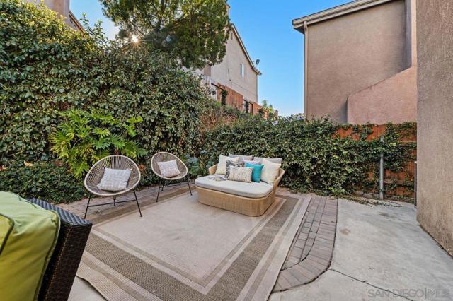 2975 River Shadow Ct, Alpine CA: https://media.crmls.org/mediaz/168cc22c-9d3d-41b9-b17e-e72e90590dea.jpg