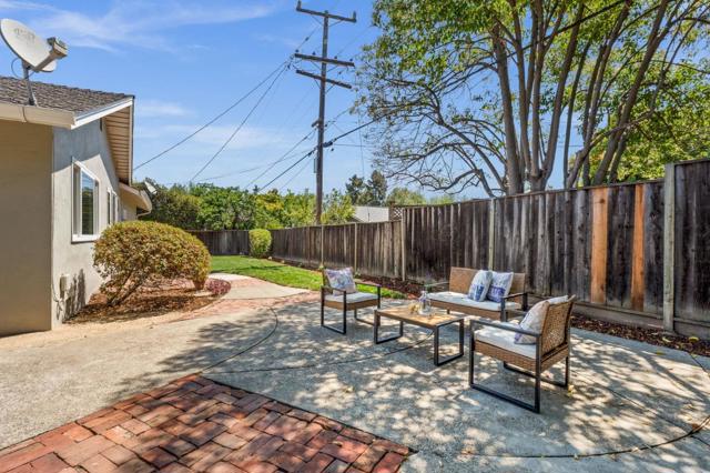 1786 Villarita Drive, Campbell CA: https://media.crmls.org/mediaz/168cd94a-f209-4012-a676-55354a4e695e.jpg
