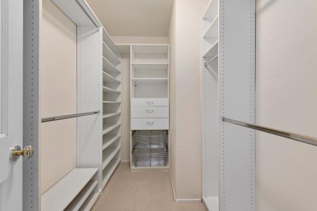 60 Vasilakos Way, Menlo Park CA: https://media.crmls.org/mediaz/168dfbfa-8735-40c4-aed5-6d38fa91e079.jpg