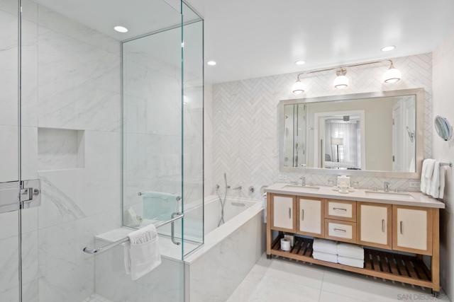 1500 Orange Ave, Coronado CA: https://media.crmls.org/mediaz/168e607f-79d9-47e7-9d6f-09336c09be24.jpg