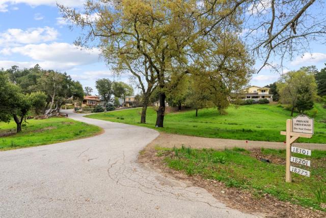 18101 Idylwild Road, Los Gatos CA: https://media.crmls.org/mediaz/168eb498-bd92-464c-a741-c6177ccd71d5.jpg