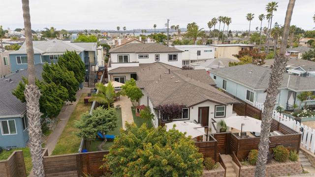 1215 17 Grand Ave, San Diego CA: https://media.crmls.org/mediaz/168f048d-af60-4490-929e-ec780369643a.jpg