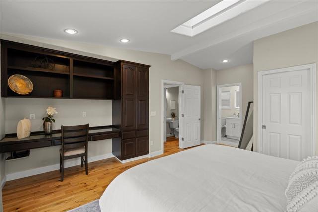 25400 Radonich Road, Los Gatos CA: https://media.crmls.org/mediaz/168f50d8-2a16-4ecb-a044-07170d4e79cb.jpg